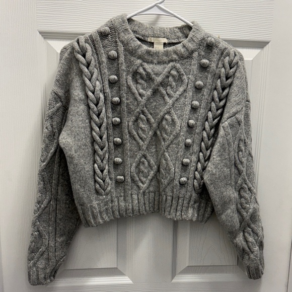 H&M Sweaters - H&M Gray Textured Knit Sweater